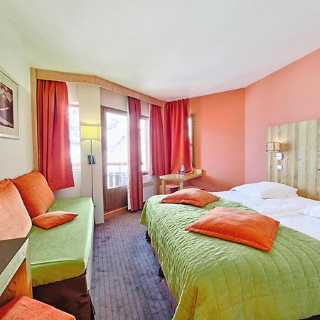 Hotel Les Bruyeres Les Menuires Oda fotoğraf