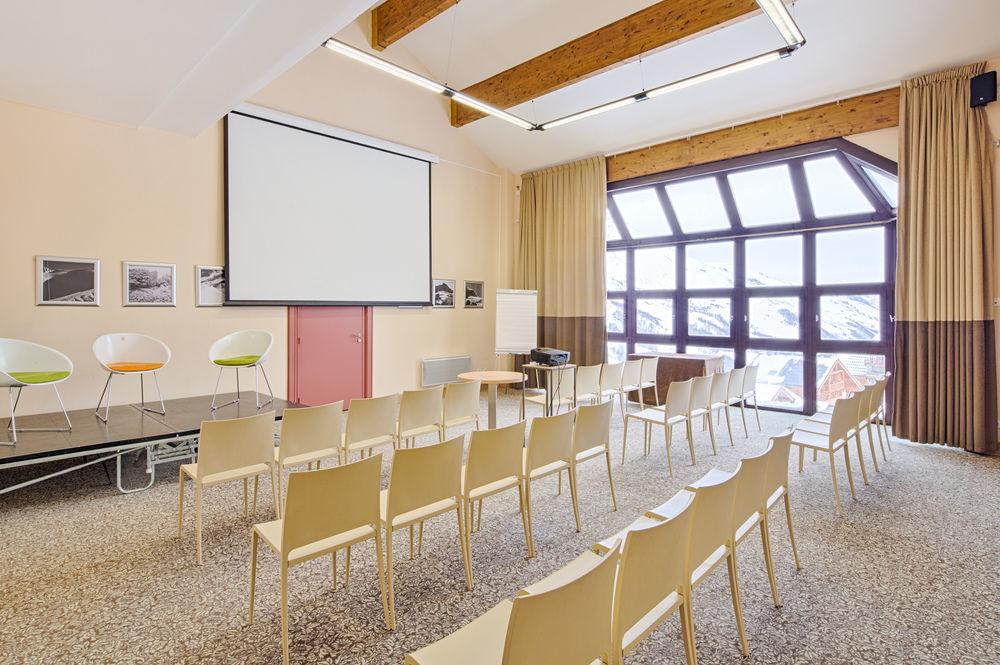 Hotel Les Bruyeres Les Menuires Dış mekan fotoğraf