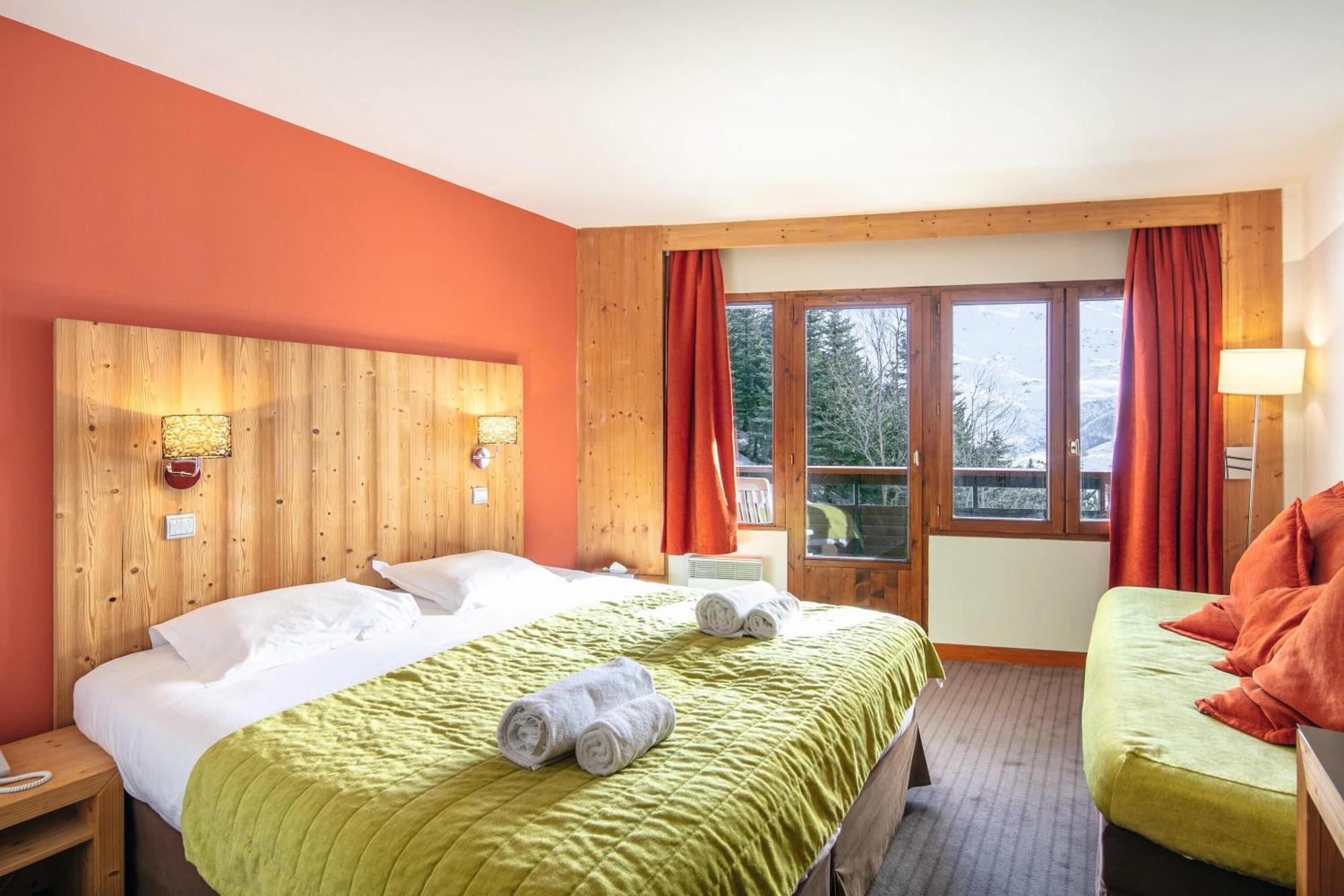 Hotel Les Bruyeres Les Menuires Oda fotoğraf