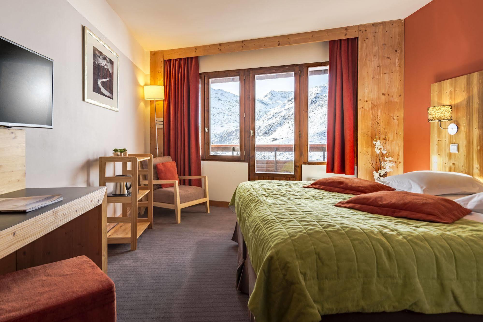 Hotel Les Bruyeres Les Menuires Dış mekan fotoğraf